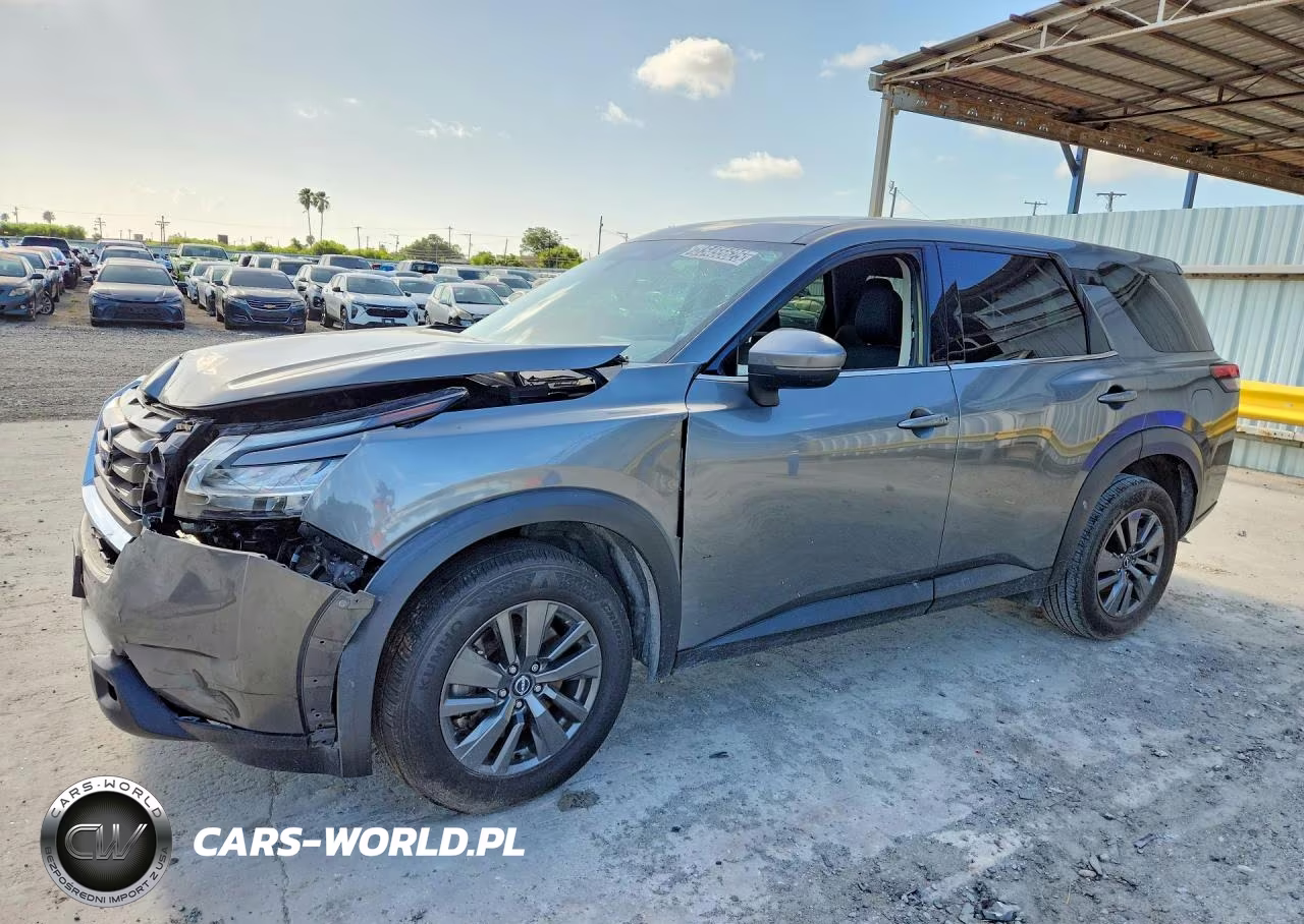 2022 Nissan Pathfinder S