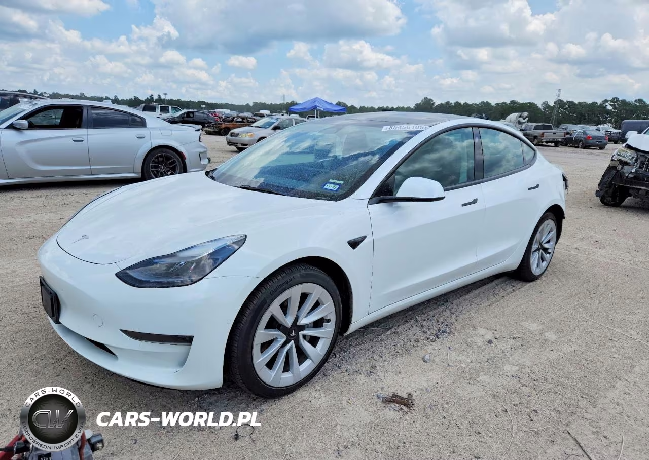 2022 Tesla Model 3 – zdjęcie 1 z 12
