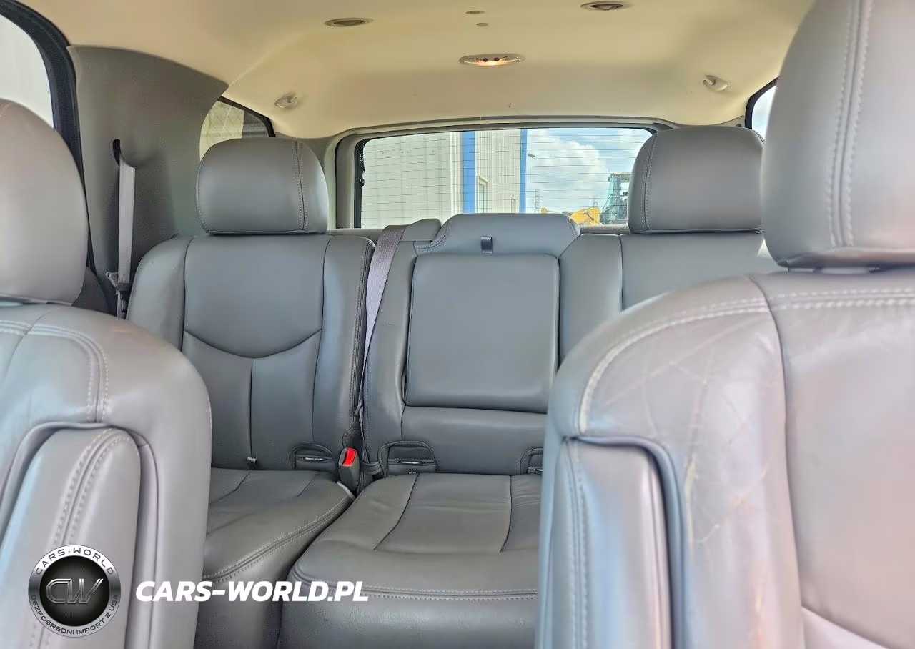 2006 GMC Yukon VIN:1GKEC13Z36R139836 - 10