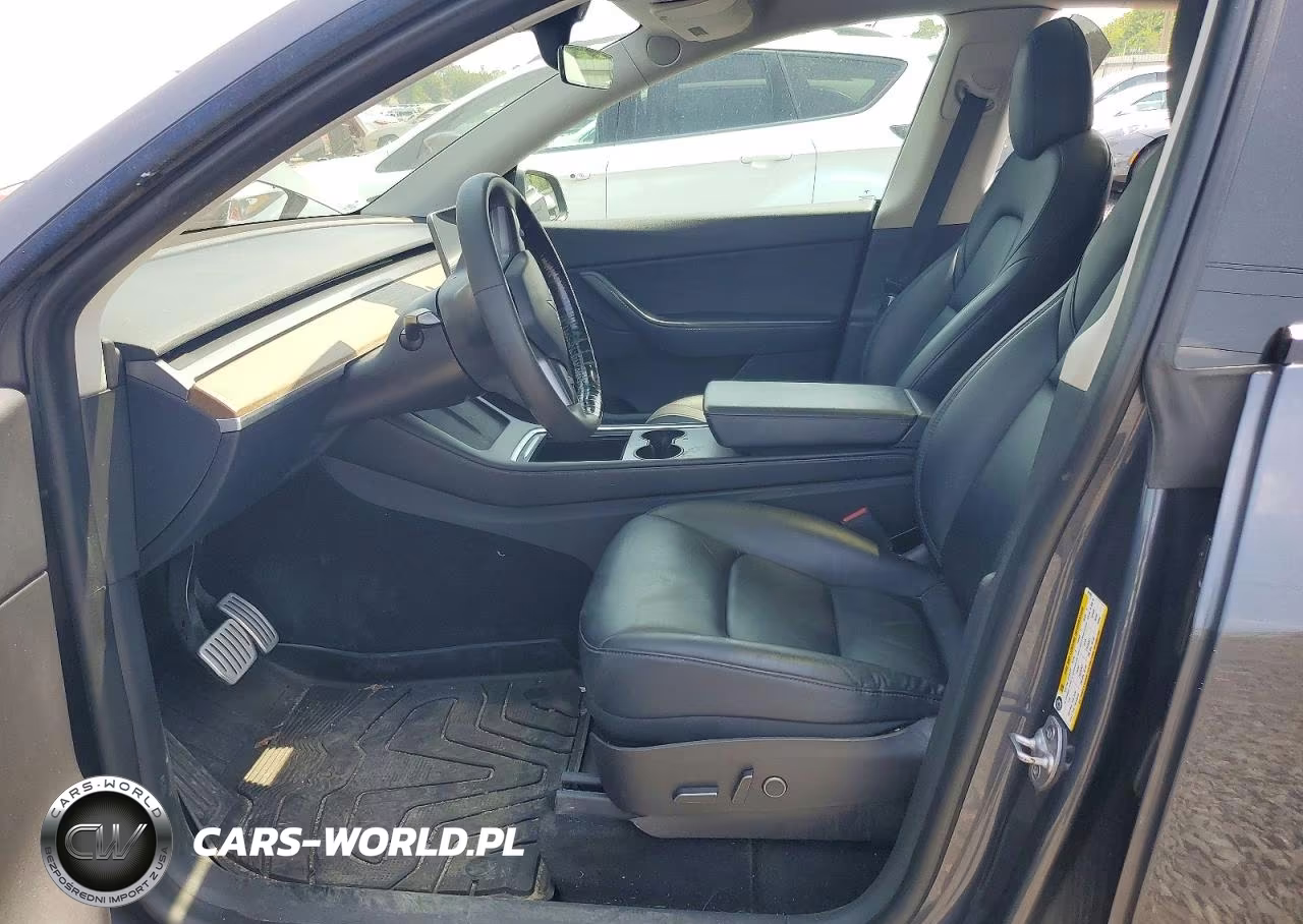 2022 Tesla Model Y VIN:7SAYGDEF8NF511955 - 7