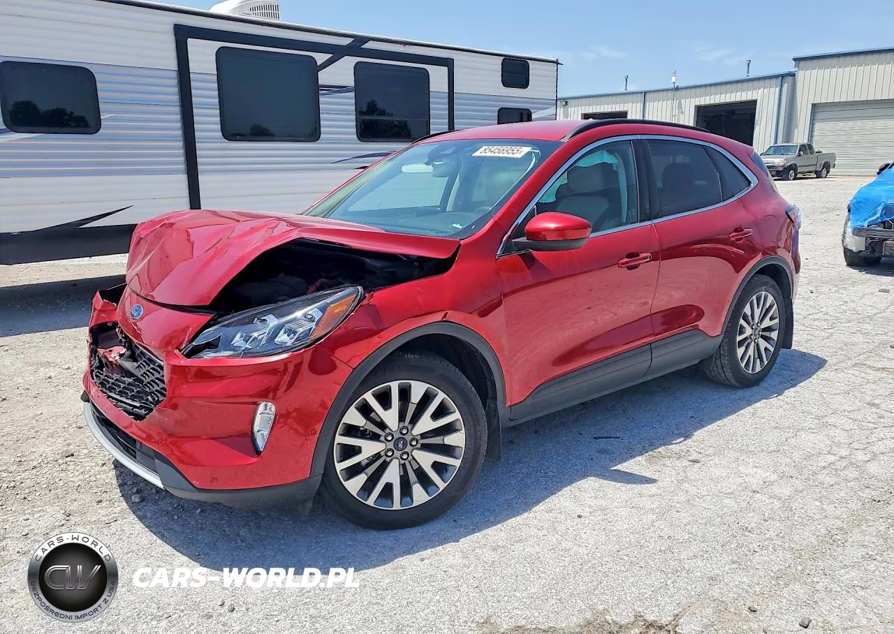 2021 Ford Escape Titanium