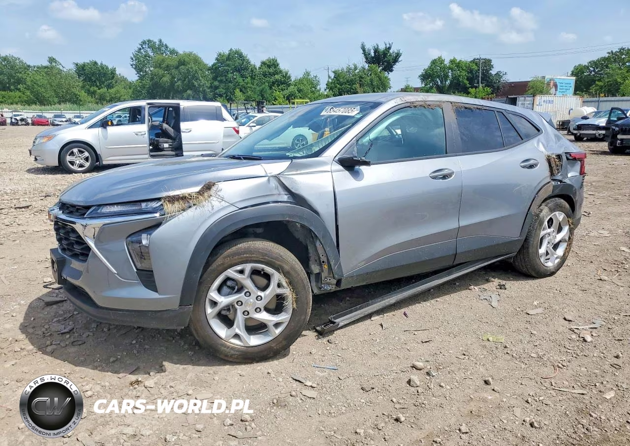 2026 Chevrolet Trax Ls – zdjęcie 1 z 12