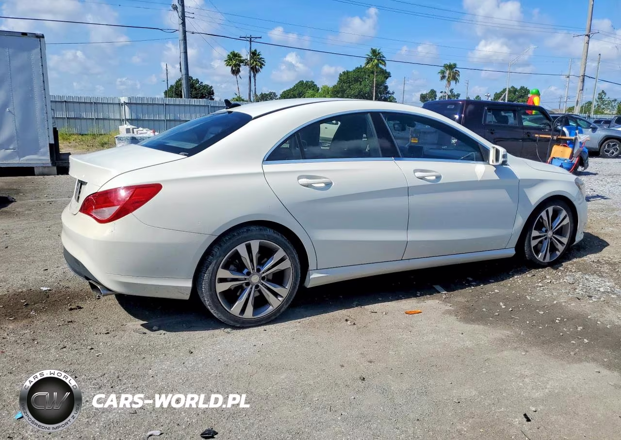 2016 Mercedes-Benz Cla 250 VIN:WDDSJ4EB2GN348523 - 3