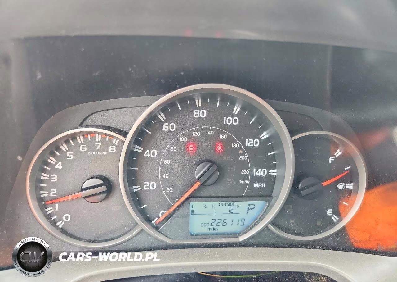 2016 Toyota Rav4 Le VIN:JTMBFREV9GJ072688 - 9