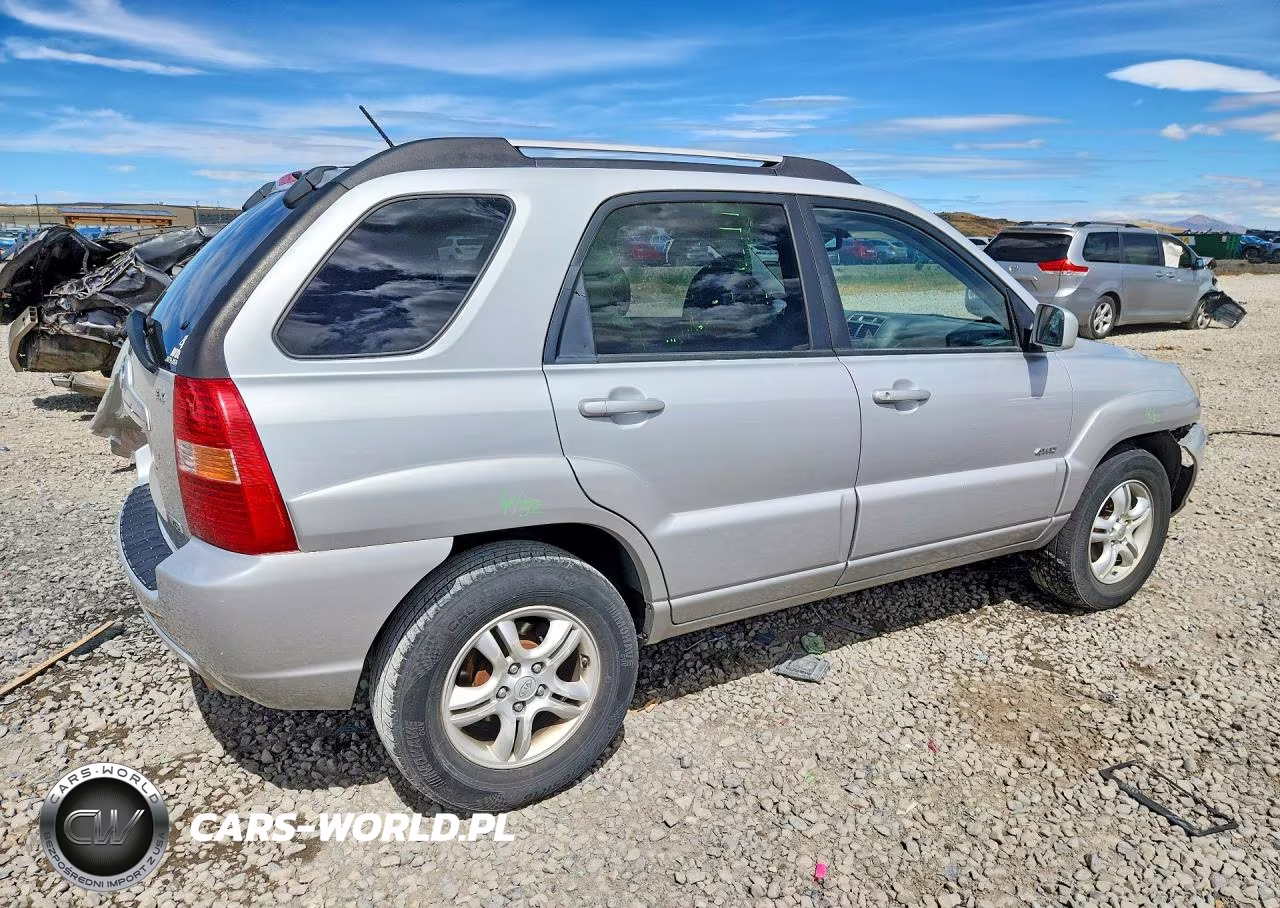 2007 Kia Sportage Lx VIN:KNDJE723677309303 - 3