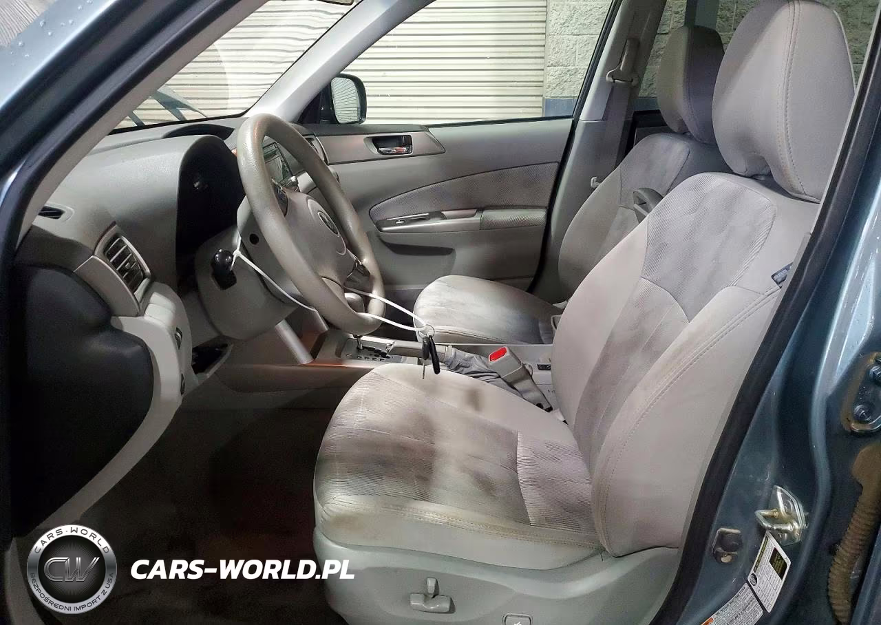 2010 Subaru Forester 2.5X Premium VIN:JF2SH6CC5AH913366 - 7