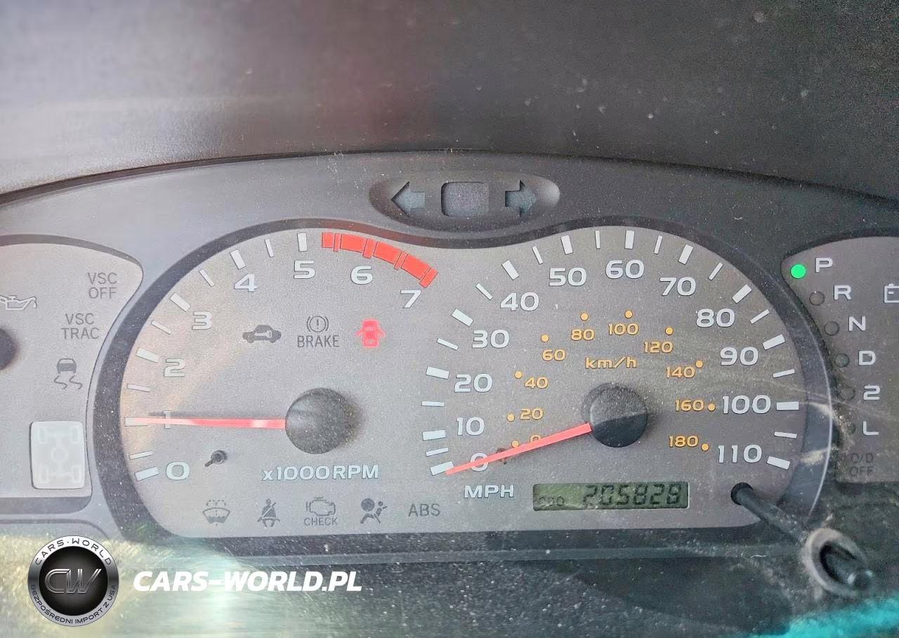 2001 Toyota Sequoia Limited VIN:5TDBT48A11S023516 - 9