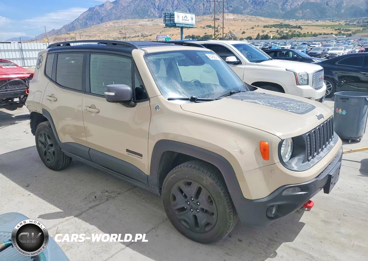 2017 Jeep Renegade Trailhawk VIN:ZACCJBCB2HPE83502 - 4