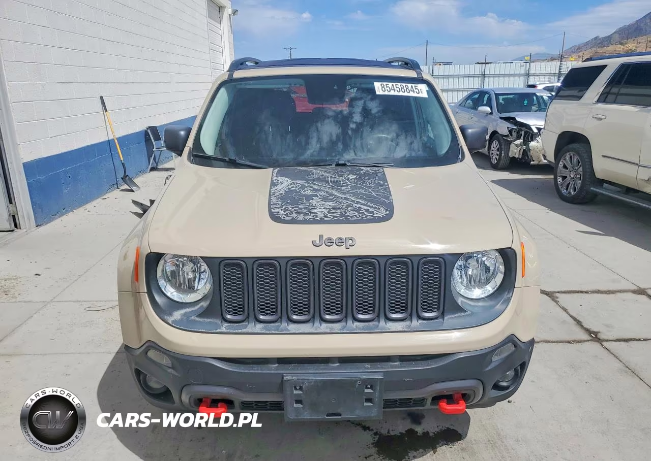 2017 Jeep Renegade Trailhawk VIN:ZACCJBCB2HPE83502 - 5