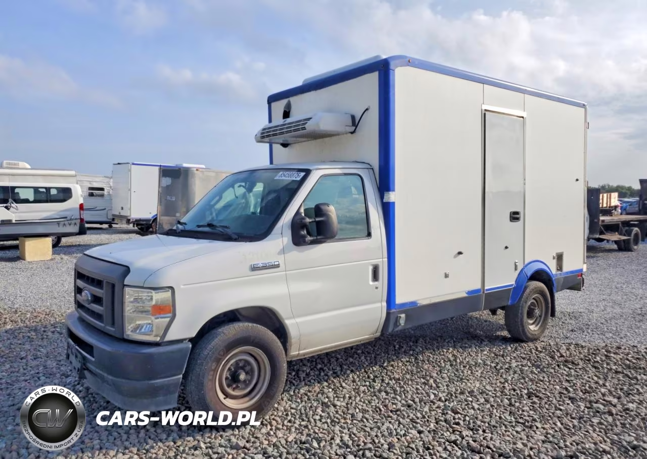 2023 Ford Econoline E350 Super Duty Cutaway Van – zdjęcie 1 z 12