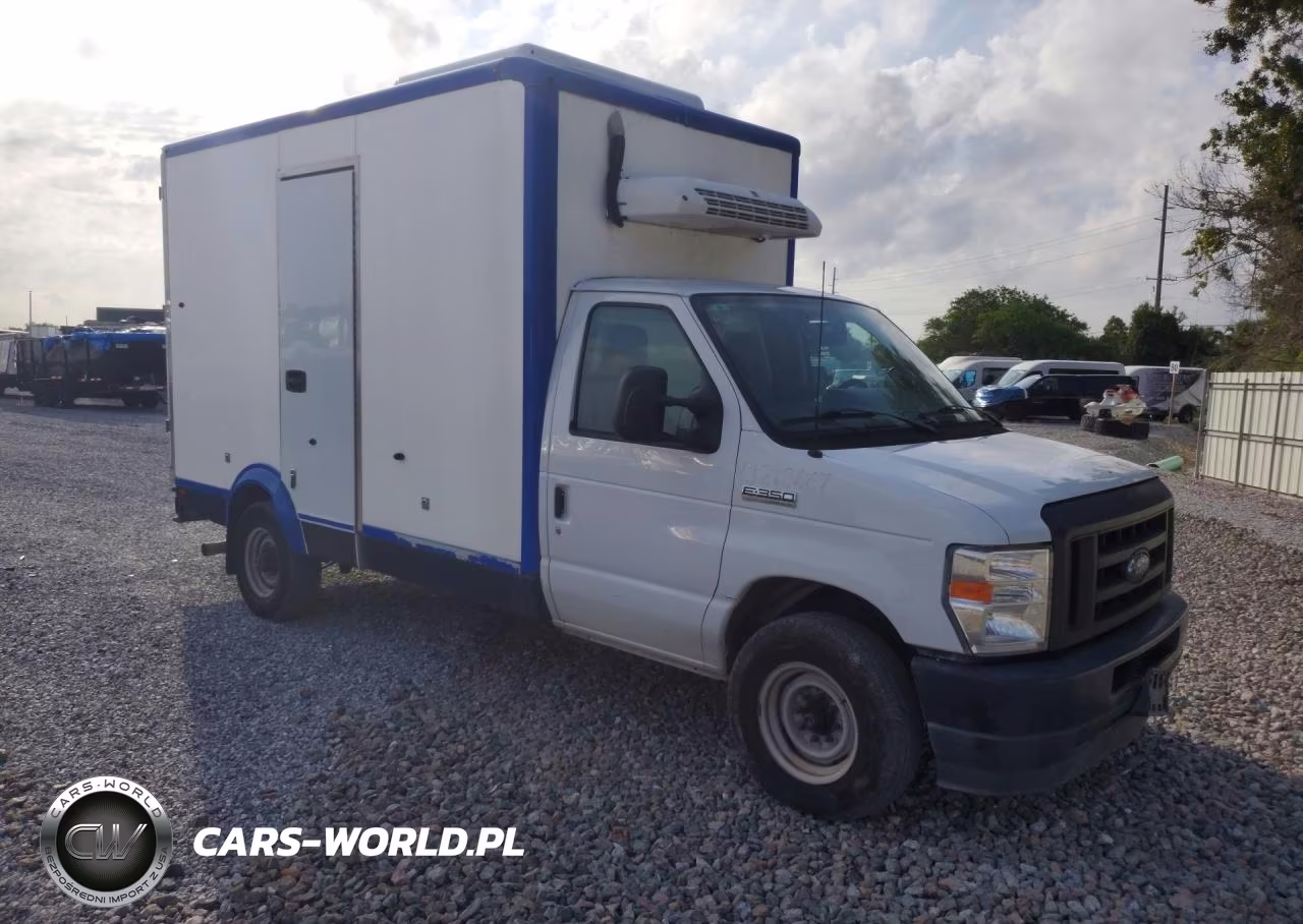 2023 Ford Econoline E350 Super Duty Cutaway Van VIN:1FDWE3FK6PDD14711 - 4