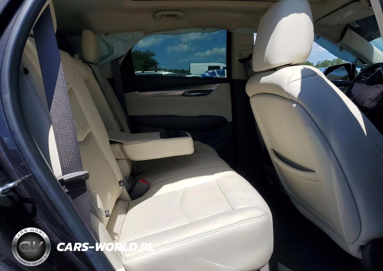 2018 Cadillac Xt5 Luxury VIN:1GYKNCRS3JZ199746 - 11