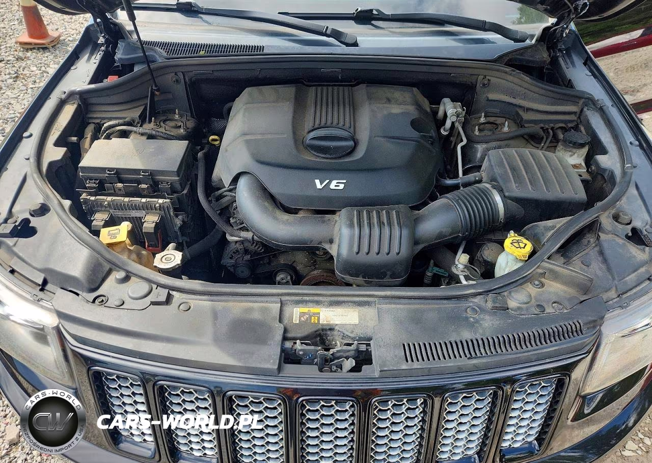 2015 Jeep Grand Cherokee Laredo VIN:1C4RJFAG0FC650604 - 12