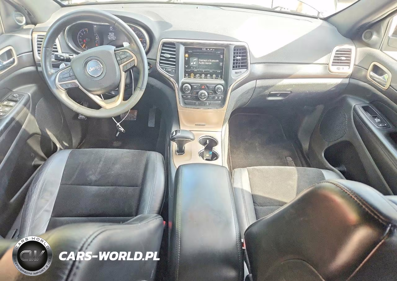 2015 Jeep Grand Cherokee Laredo VIN:1C4RJFAG0FC650604 - 8
