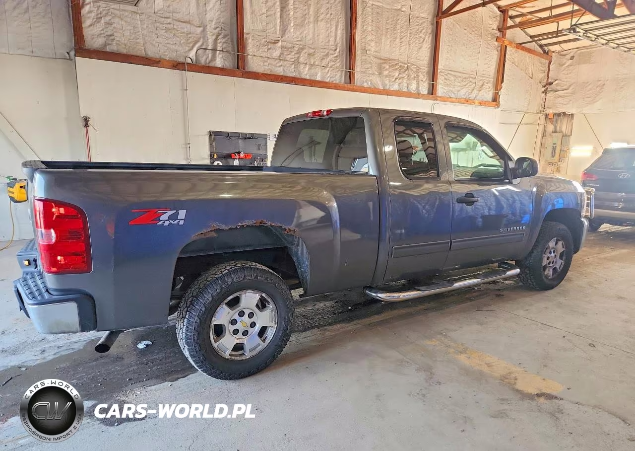 2011 Chevrolet Silverado K1500 Lt VIN:1GCRKSE34BZ368258 - 3