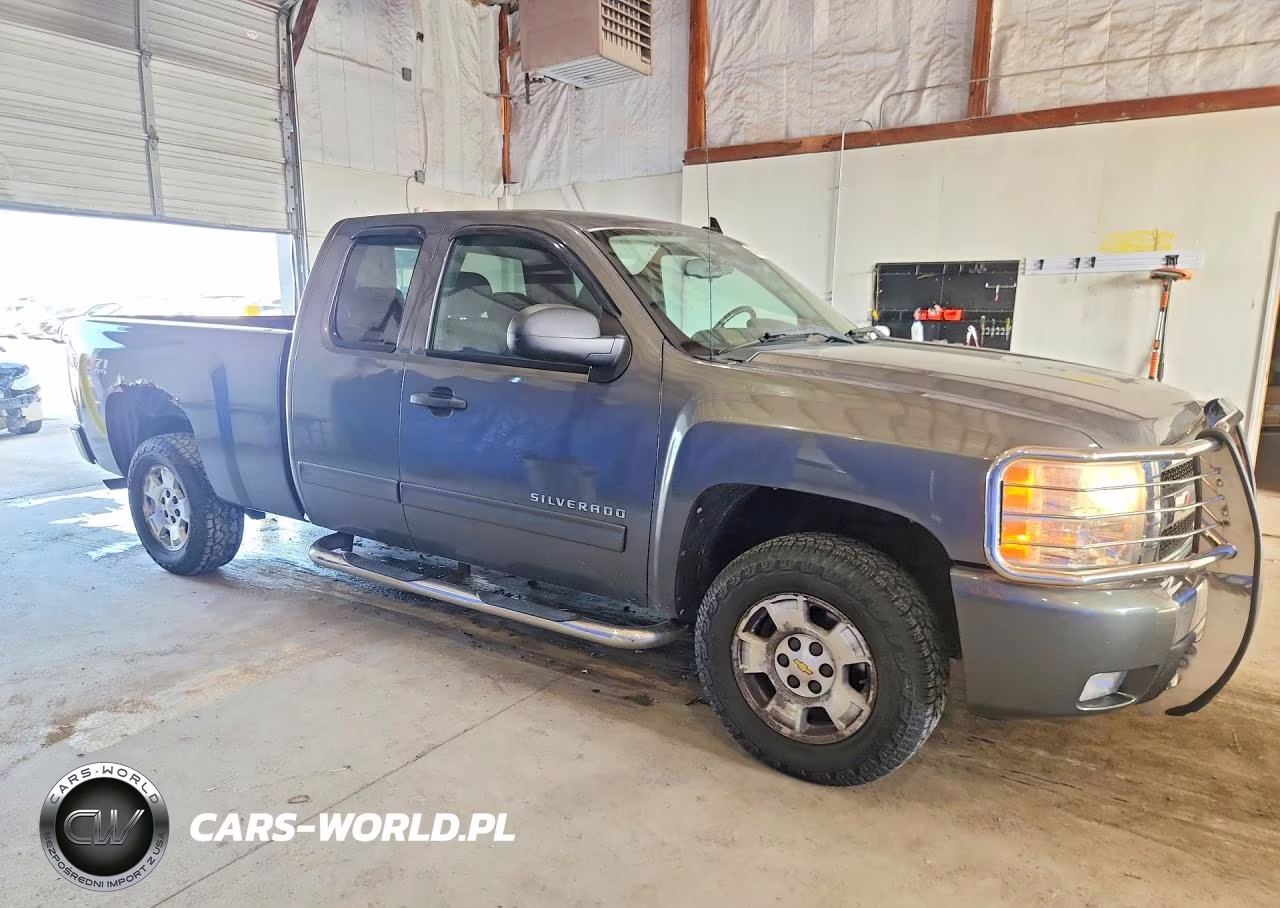2011 Chevrolet Silverado K1500 Lt VIN:1GCRKSE34BZ368258 - 4