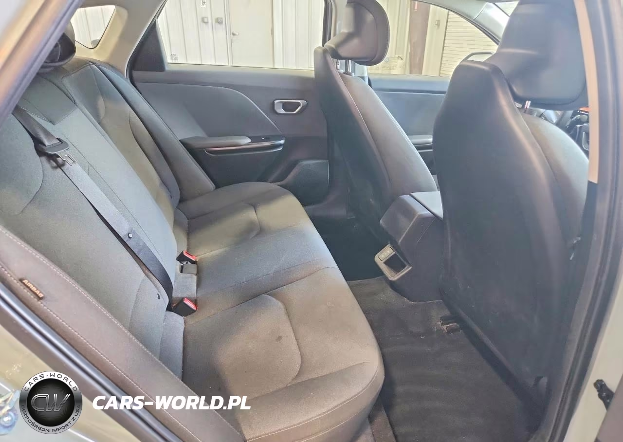 2025 Kia K4 Lxs VIN:3KPFT4DEXSE183500 - 10