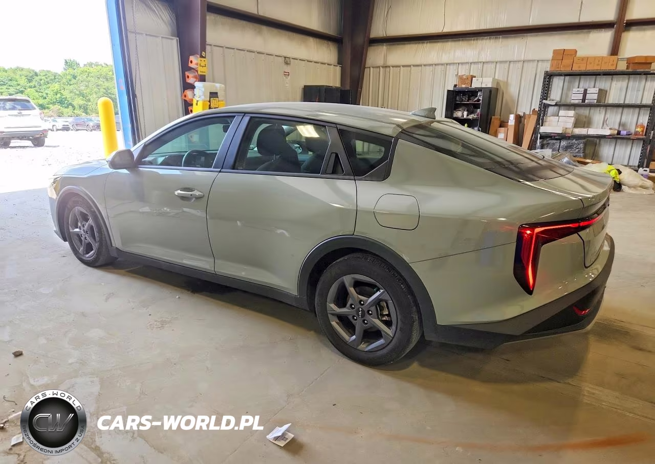 2025 Kia K4 Lxs VIN:3KPFT4DEXSE183500 - 2