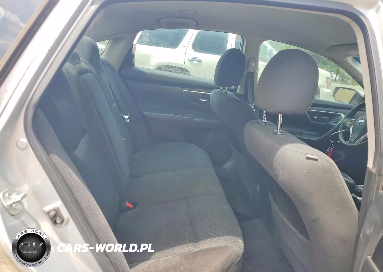 2015 Nissan Altima 2.5 S VIN:1N4AL3AP9FN387917 - 10