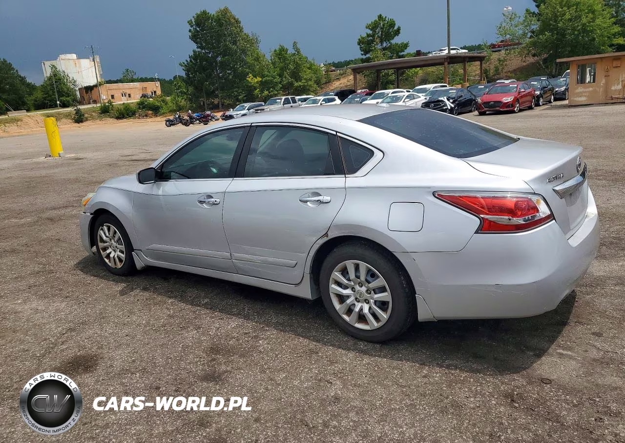 2015 Nissan Altima 2.5 S VIN:1N4AL3AP9FN387917 - 2