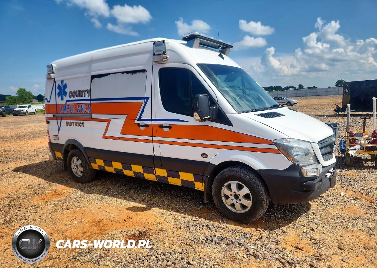 2017 Mercedes-Benz Sprinter 2500 Ambulance VIN:WDAPE7CDXHP384382 - 4