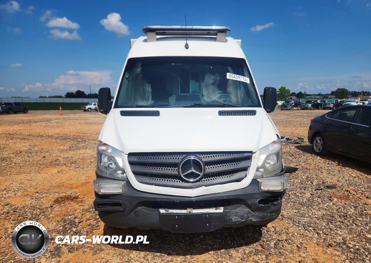 2017 Mercedes-Benz Sprinter 2500 Ambulance VIN:WDAPE7CDXHP384382 - 5
