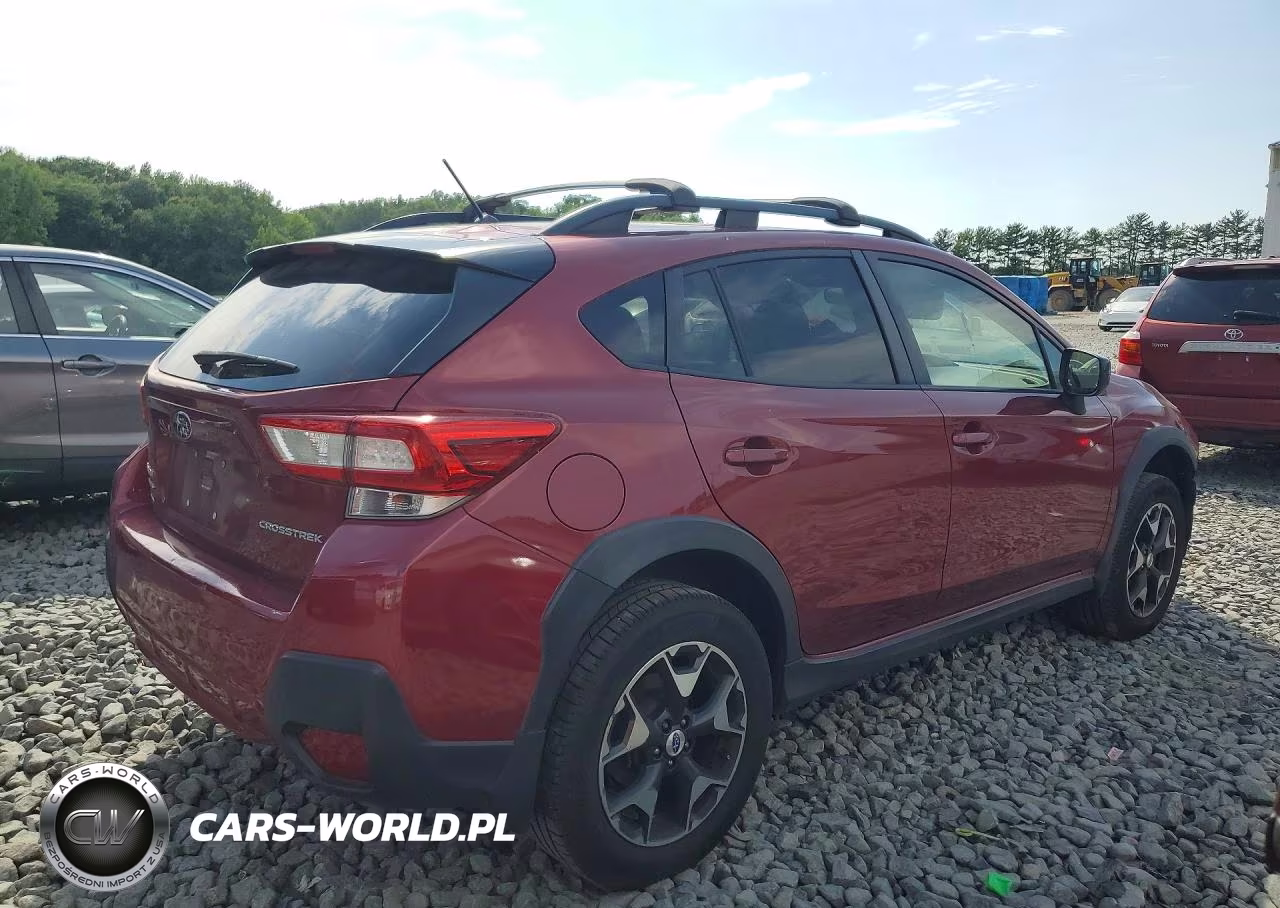 2018 Subaru Crosstrek VIN:JF2GTAAC3JH256478 - 3