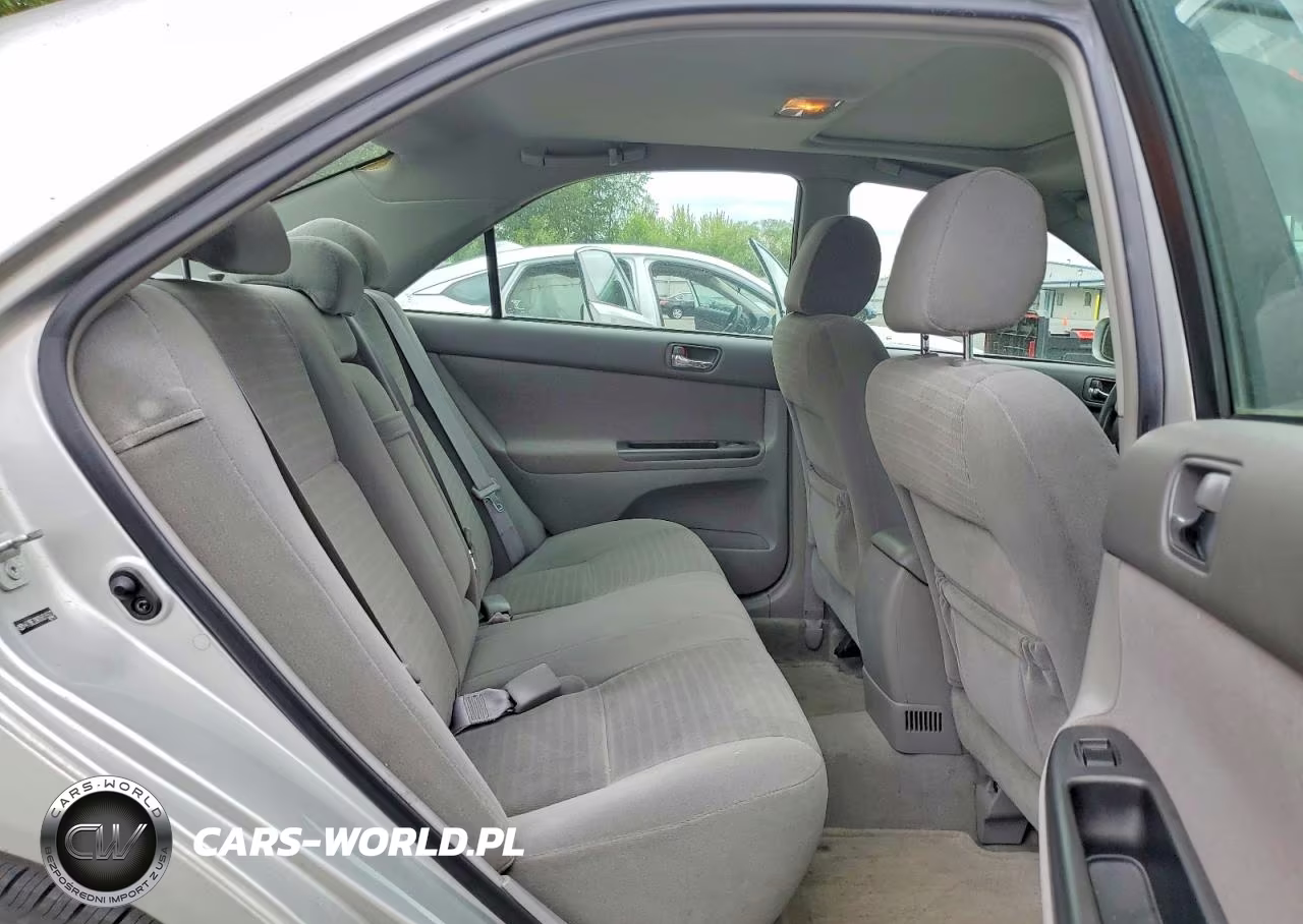 2005 Toyota Camry Le VIN:4T1BE32K05U515523 - 10