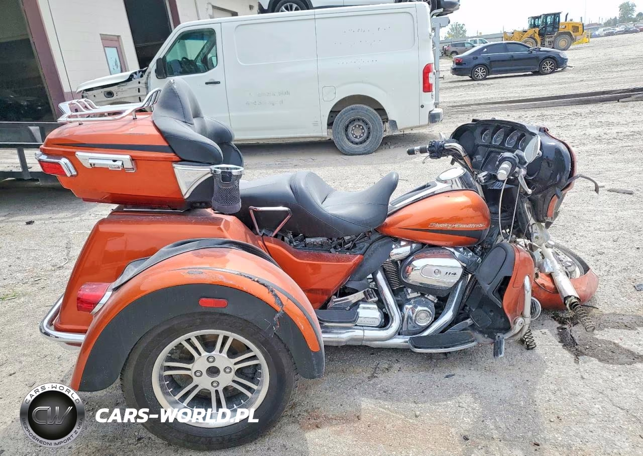 2019 Harley-Davidson Flhtcutg