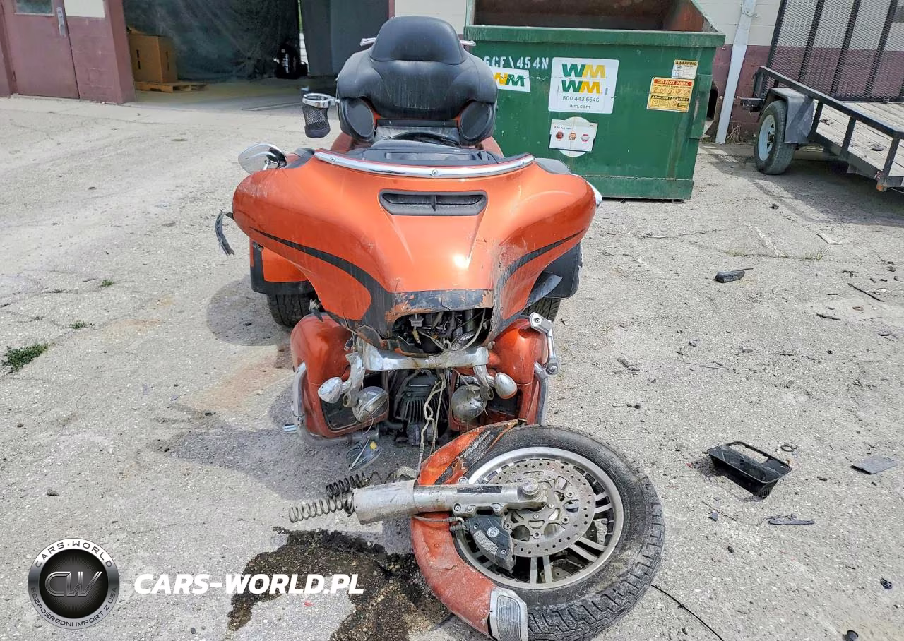 2019 Harley-Davidson Flhtcutg VIN:1HD1MAF1XKB855454 - 2