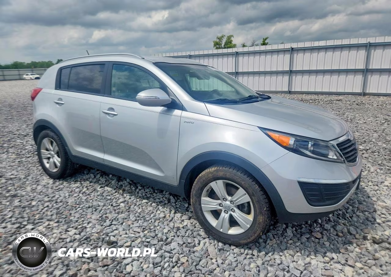 2013 Kia Sportage Lx VIN:KNDPBCA23D7545584 - 4