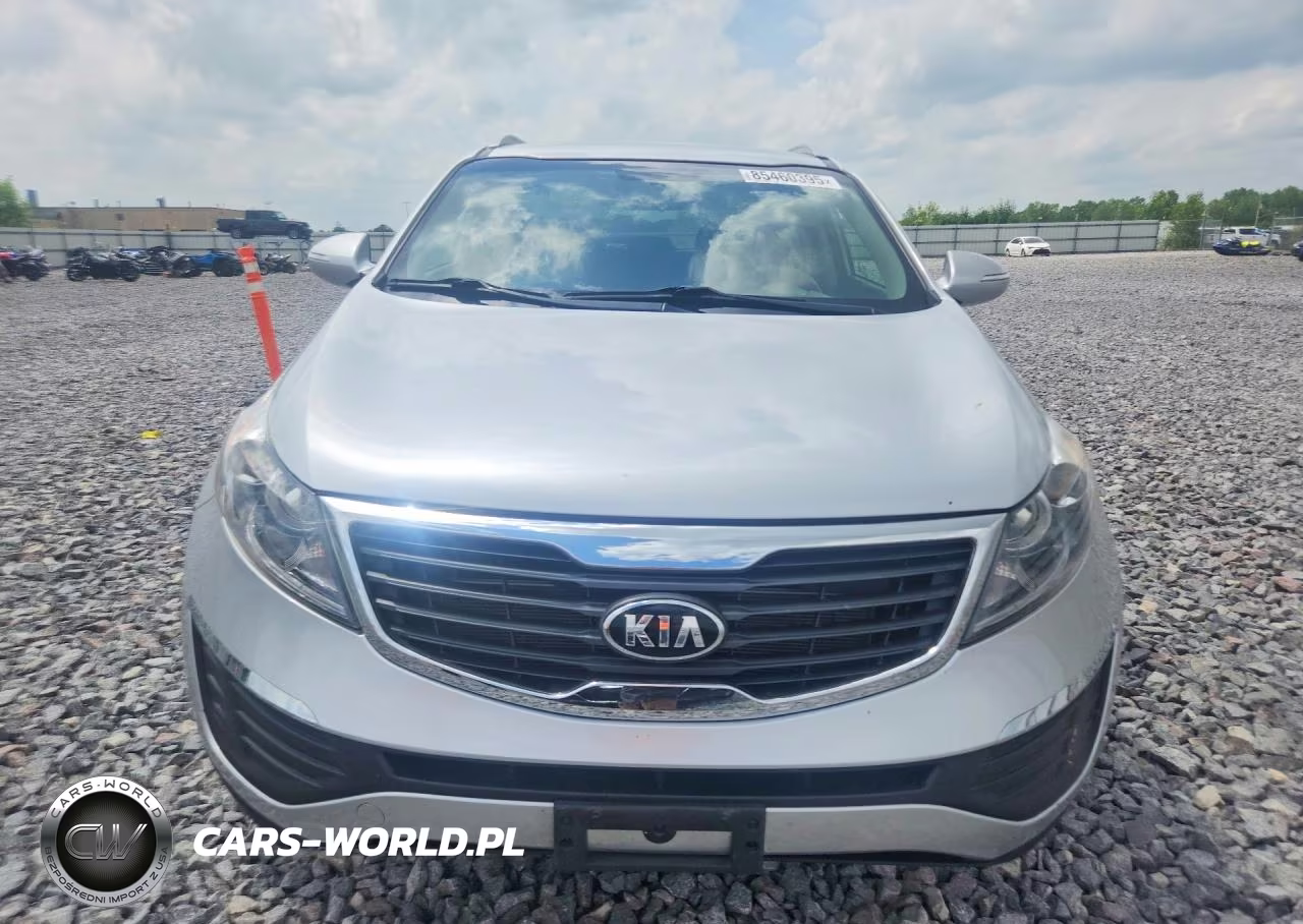 2013 Kia Sportage Lx VIN:KNDPBCA23D7545584 - 5