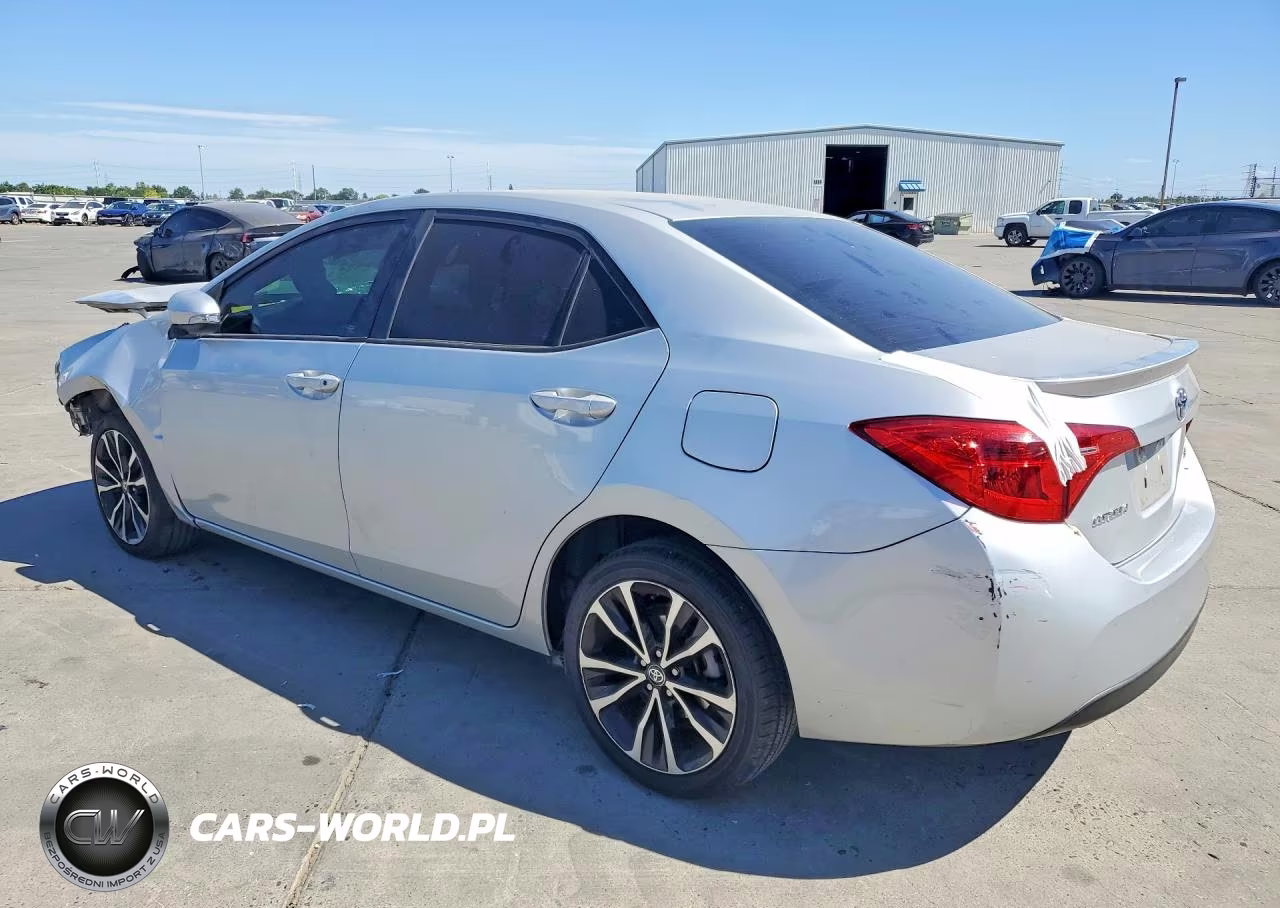 2017 Toyota Corolla Se VIN:5YFBURHE9HP691371 - 2