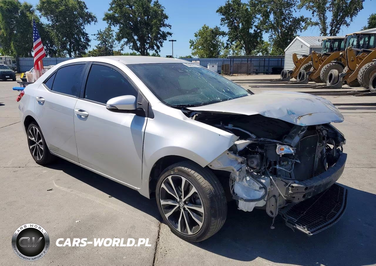 2017 Toyota Corolla Se VIN:5YFBURHE9HP691371 - 4