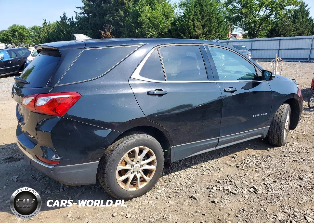 2018 Chevrolet Equinox Lt VIN:3GNAXSEV3JL399448 - 3