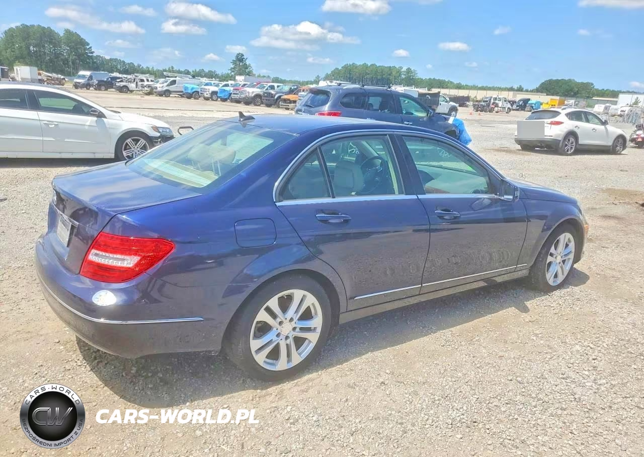 2014 Mercedes-Benz C 250 VIN:WDDGF4HB5EG248596 - 3