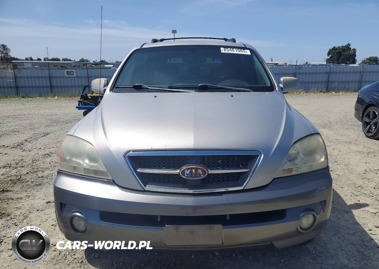 2004 Kia Sorento Lx VIN:KNDJD733445239616 - 5