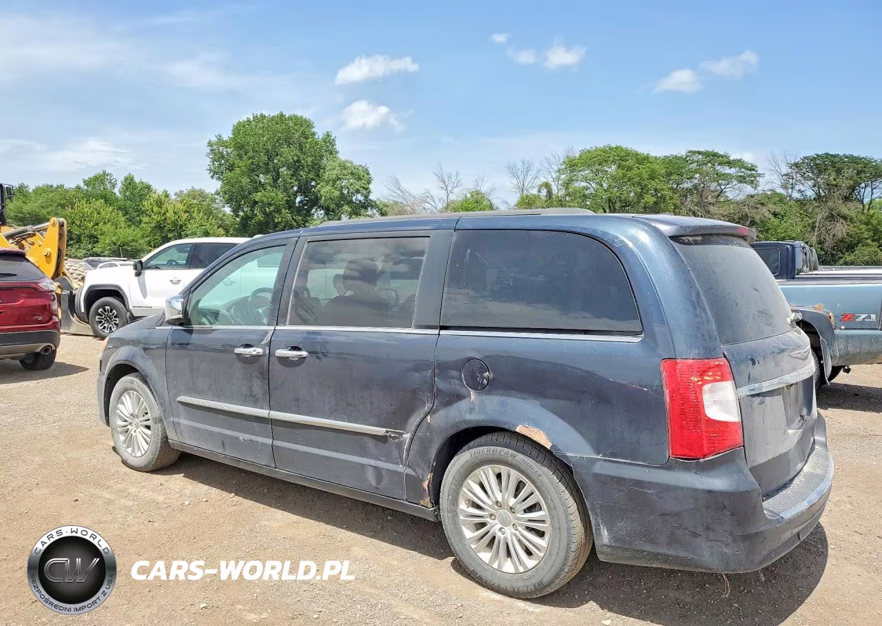 2013 Chrysler Town & Country Touring L VIN:2C4RC1CG3DR808223 - 2