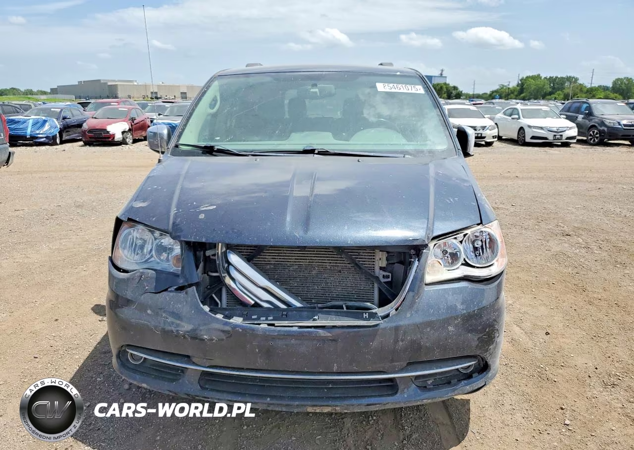 2013 Chrysler Town & Country Touring L VIN:2C4RC1CG3DR808223 - 5
