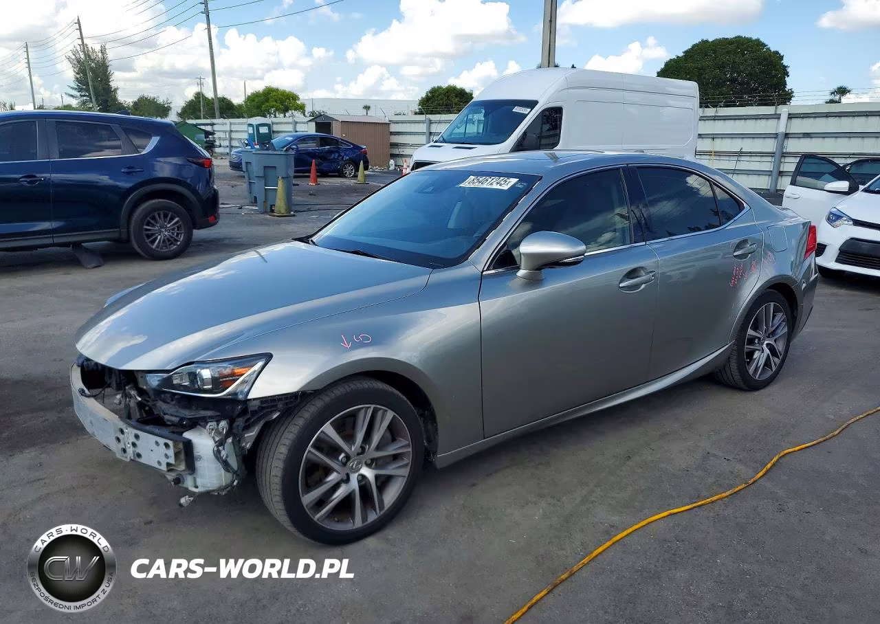 2018 Lexus Is 300