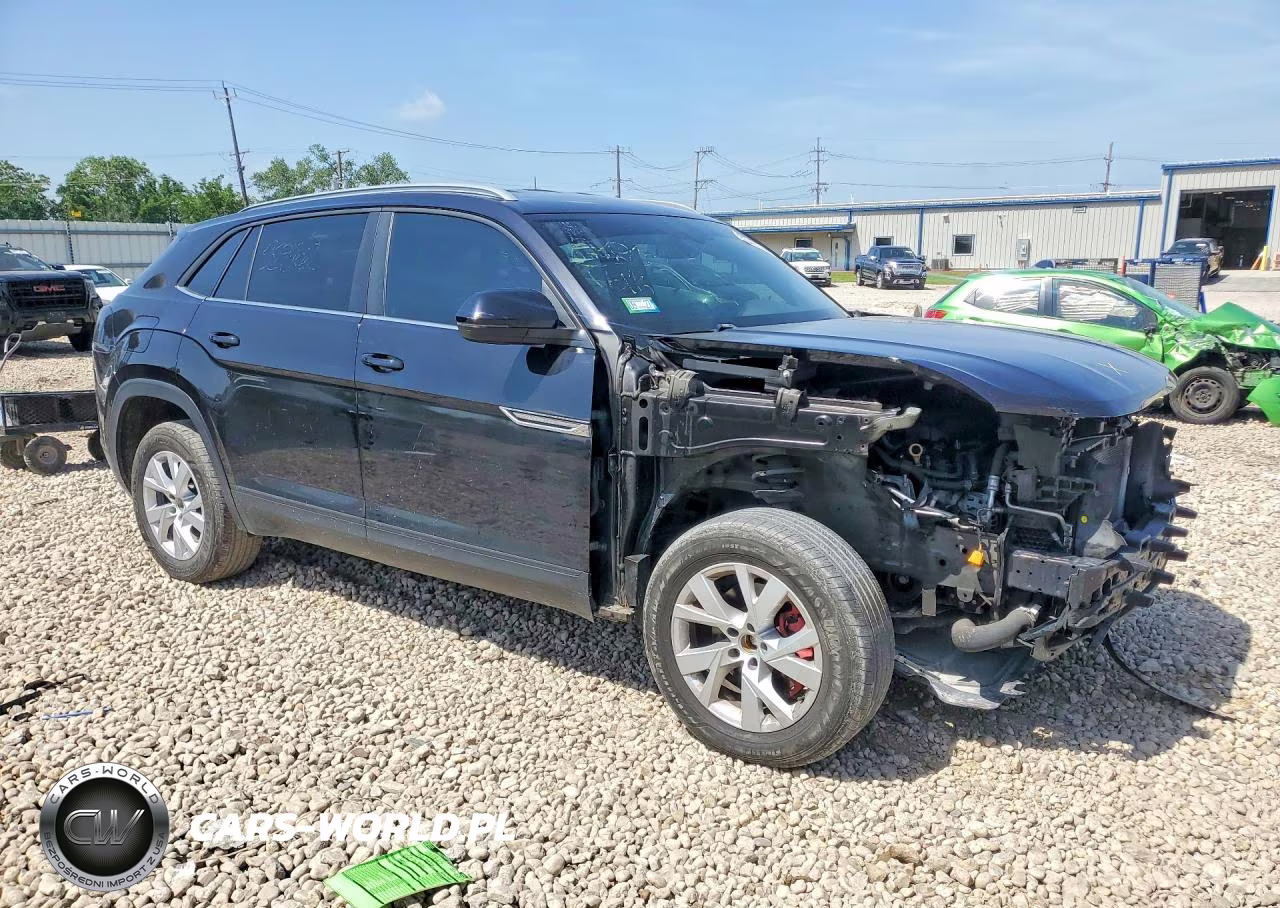 2020 Volkswagen Atlas Cross Sport S VIN:1V2AC2CA1LC208014 - 4