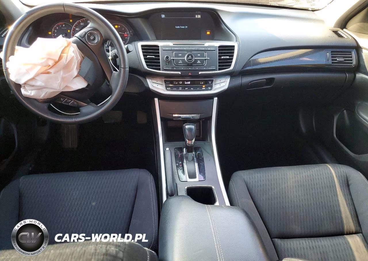 2015 Honda Accord Sport VIN:1HGCR2F53FA130697 - 8