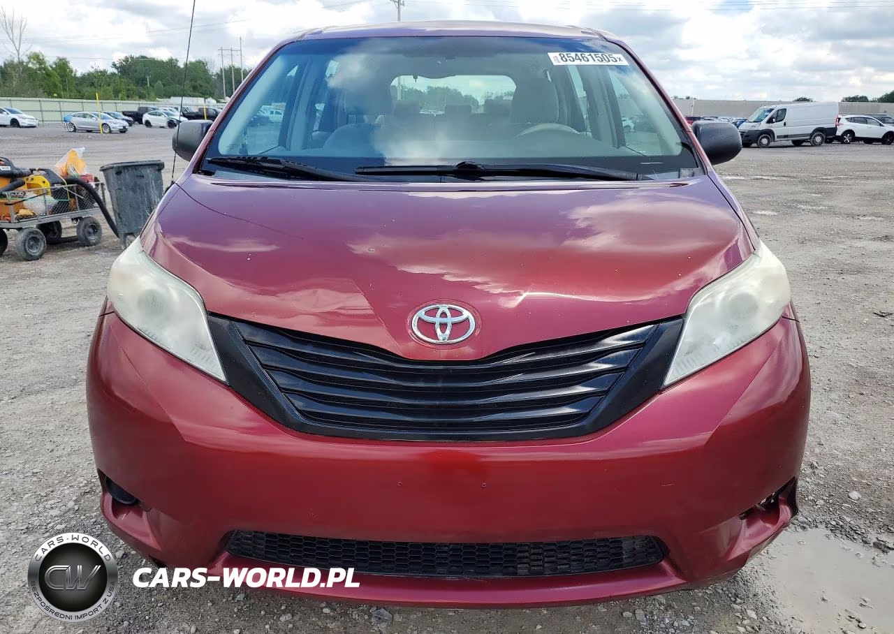 2011 Toyota Sienna Base 7-Passenger VIN:5TDKA3DC6BS001214 - 5