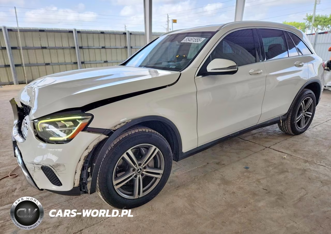 2020 Mercedes-Benz Glc 300 – zdjęcie 1 z 13