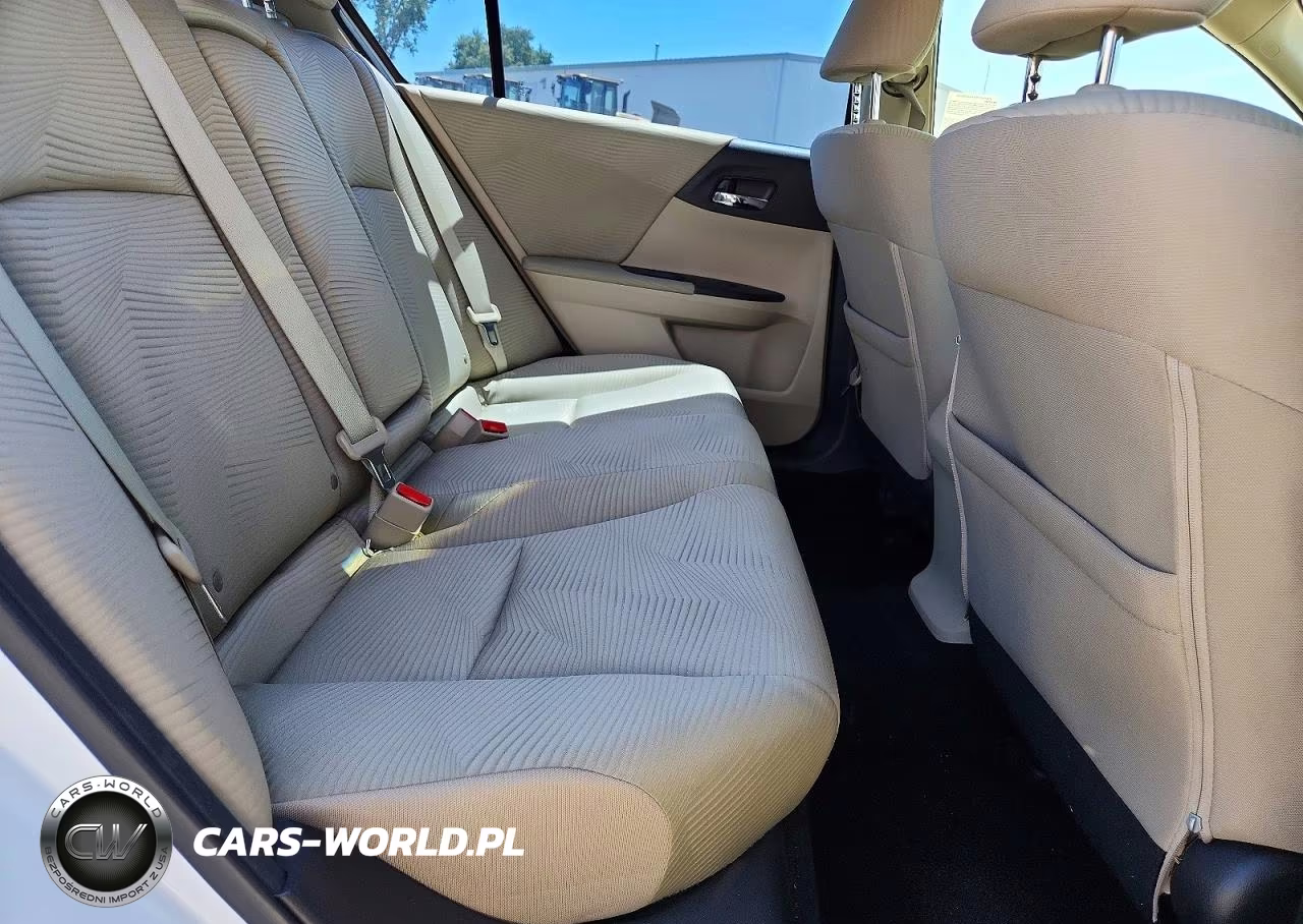 2017 Honda Accord Lx VIN:1HGCR2F33HA047644 - 10