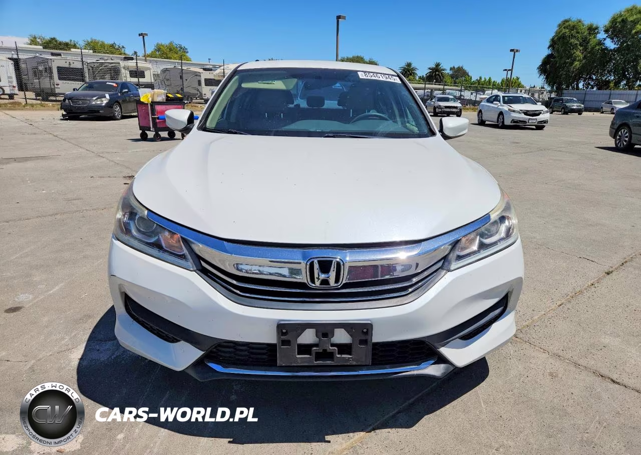 2017 Honda Accord Lx VIN:1HGCR2F33HA047644 - 5