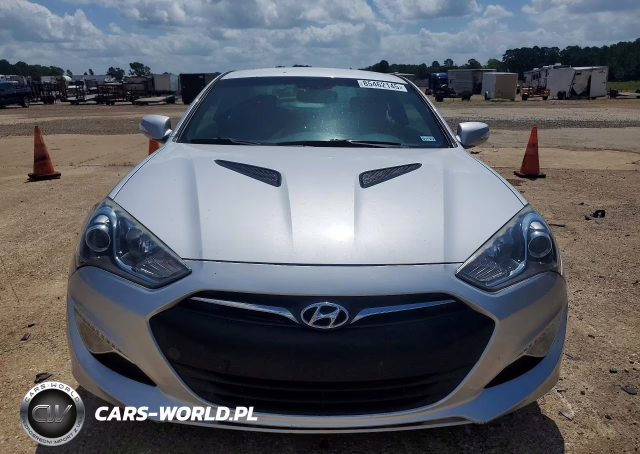 2015 Hyundai Genesis Coupe 3.8 VIN:KMHHU6KJ8FU124370 - 5