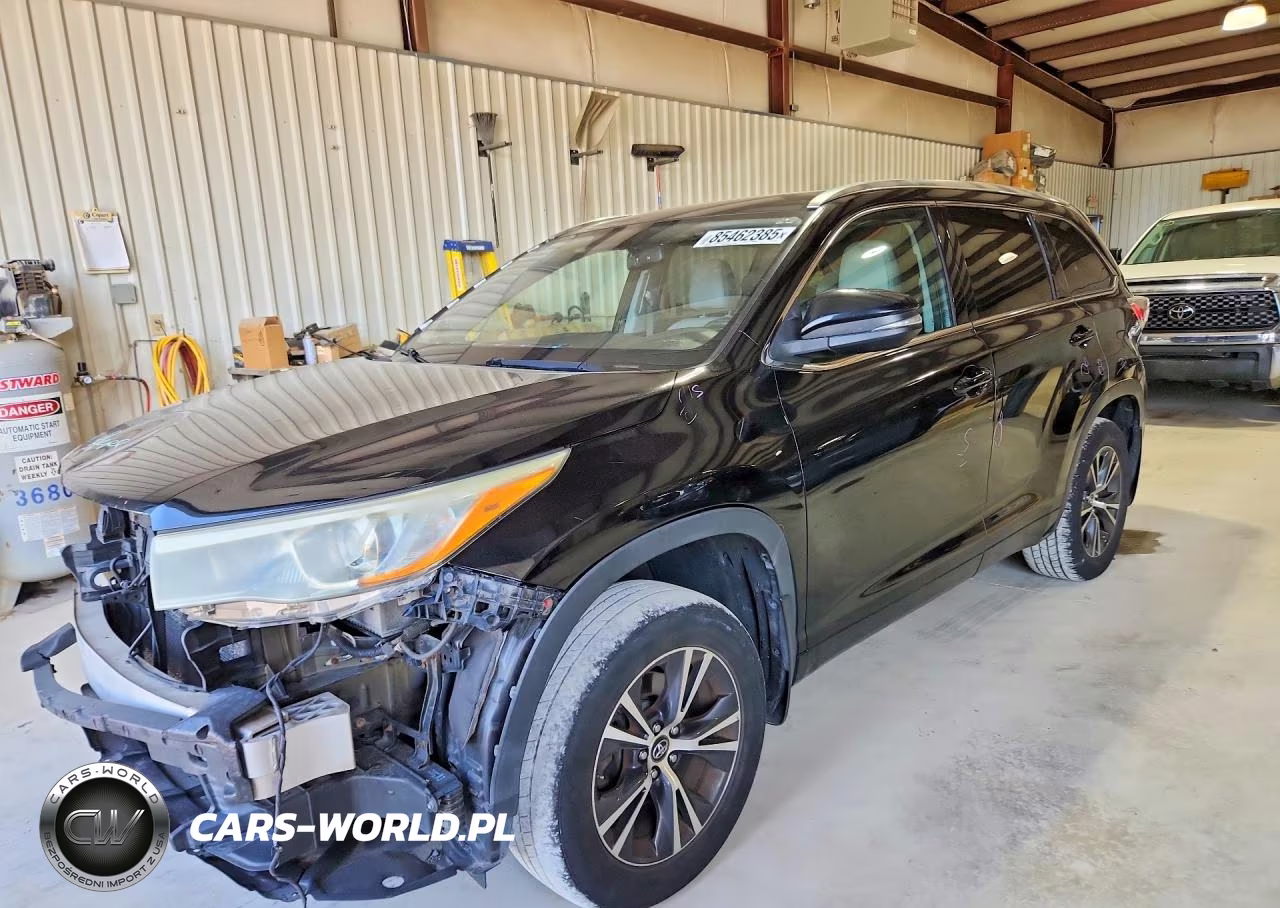 2015 Toyota Highlander Xle – zdjęcie 1 z 14