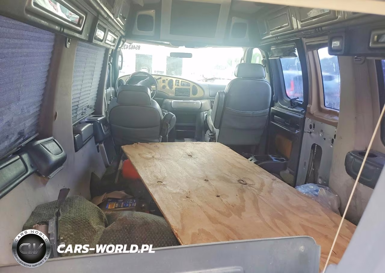 2003 Ford Econoline E150 Van VIN:1FDRE14W43HA44453 - 10