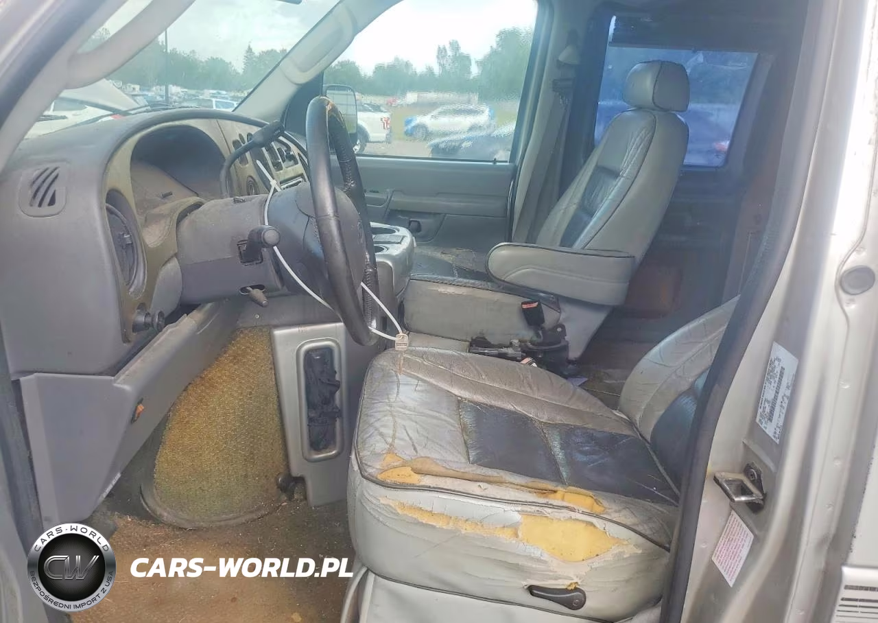 2003 Ford Econoline E150 Van VIN:1FDRE14W43HA44453 - 7